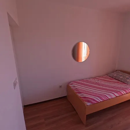 Daniela Apartamento Rab Town