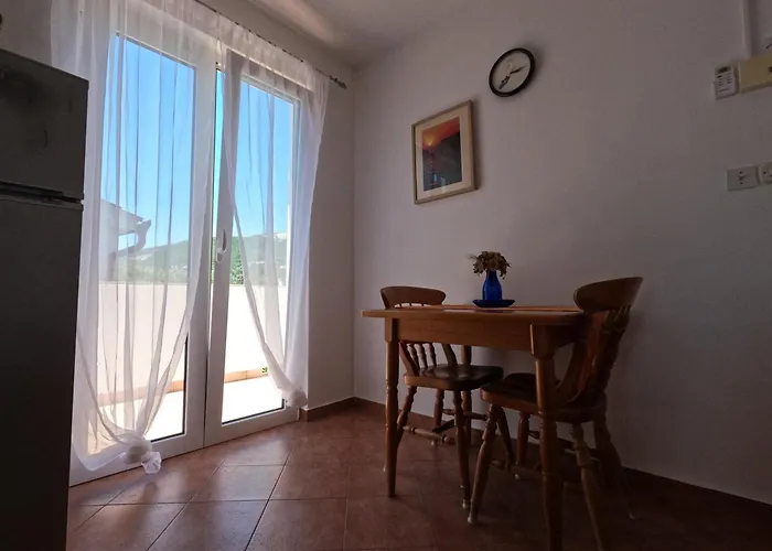 Daniela Apartment Rab Town