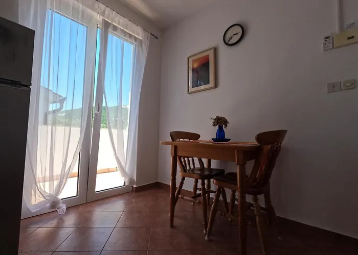 Apartment Daniela Rab Town